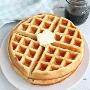 Greek Yogurt Waffles #greekyogurt #waffles #breakfast #brunch #tableforsevenblog