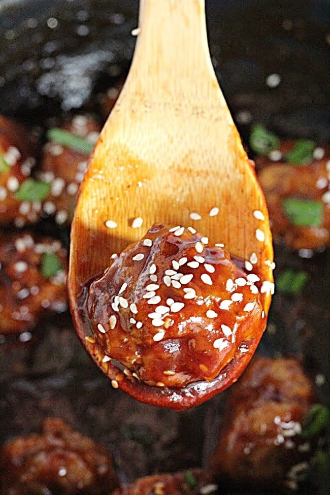 Honey Garlic Meatballs- Table for Seven #meatballs #honey #garlic #dinner #tableforsevenblog 