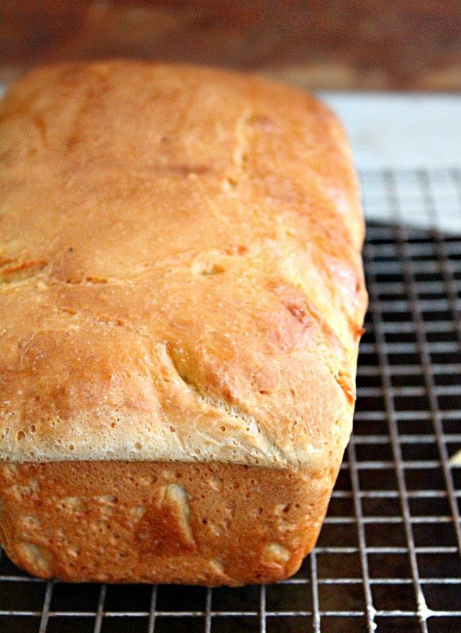 No Knead Sandwich Bread- Table for Seven #noknead #bread #sandwichbread