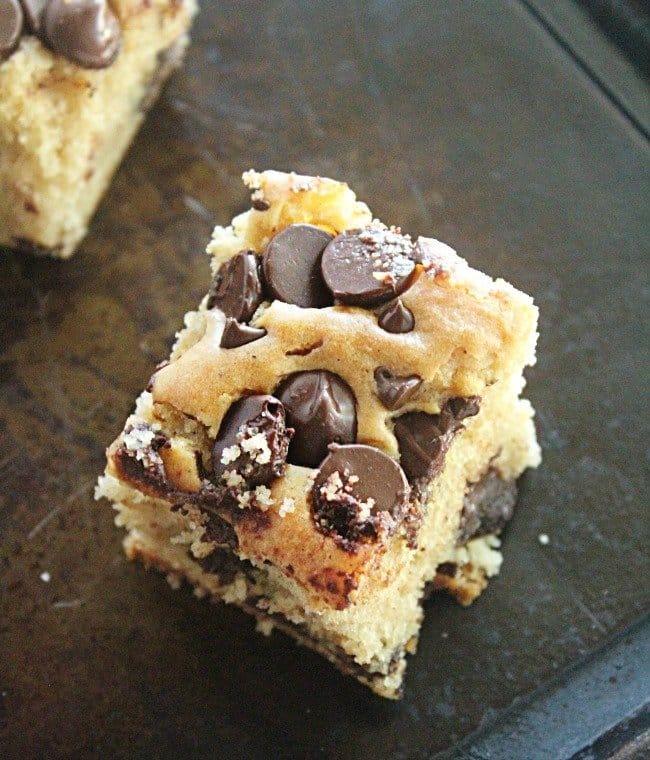 Peanut Butter Chocolate Chip Snack Cake- Table for Seven #tableforsevenblog #peanutbutter #chocolatechip #snackcake #dessert