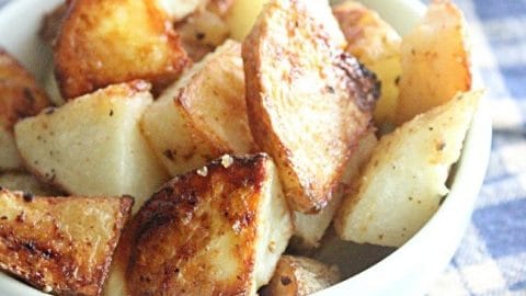 Simple Roasted Potatoes- Table for Seven #potatoes #tableforsevenblog #roastedpotatoes #simple #sidedish