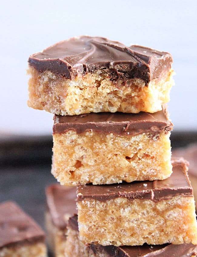 Scotcheroos- Table for Seven #tableforsevenblog #scotcheroos #peanutbutter #butterscotch #nobake #dessert