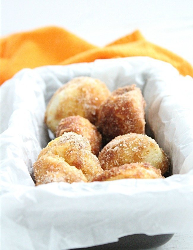 Semi Homemade Cinnamon Sugar Pumpkin Doughnuts #doughnuts #donuts #pumpkin #cinnamonsugar #tableforsevenblog 