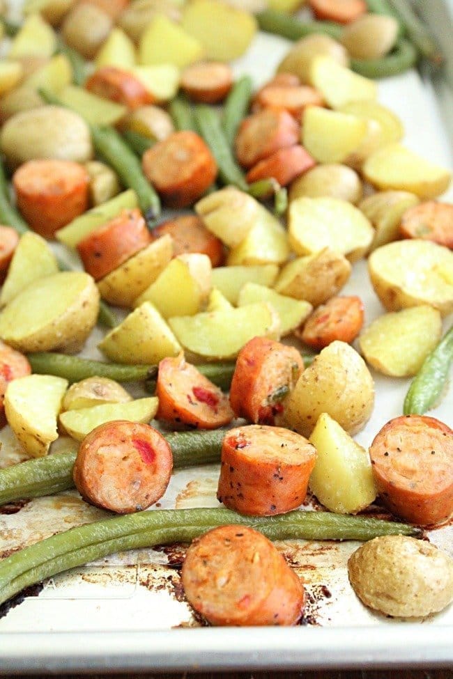 Sheet Pan Sausage Potatoes and Green Beans #sheetpan #dinner #sheetpandinner #onepan #chicken #sausage #potatoes #greenbeans #tableforsevenblog 