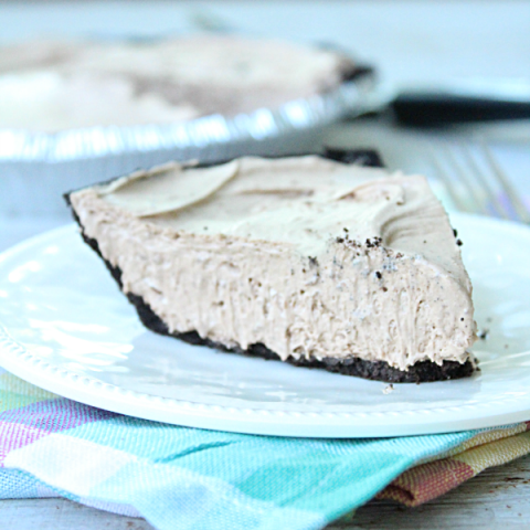 Three Ingredient No-Bake Hershey’s Pie #nobake #pie #dessert #tableforsevenblog #hersheyschocolate #chocolatepie