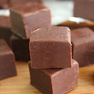 Two Ingredients Chocolate Fudge #fudge #chocolate #twoingredients #nobaking #nobake #tableforsevenblog